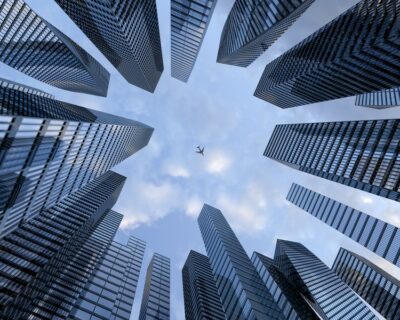 Cloud Computing: El Motor de la Eficiencia Empresarial en la Era Digital